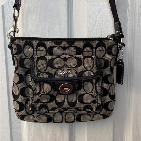 Coach Handbags - Vintage Y2K Coach Black and Gray Crossbody Bag